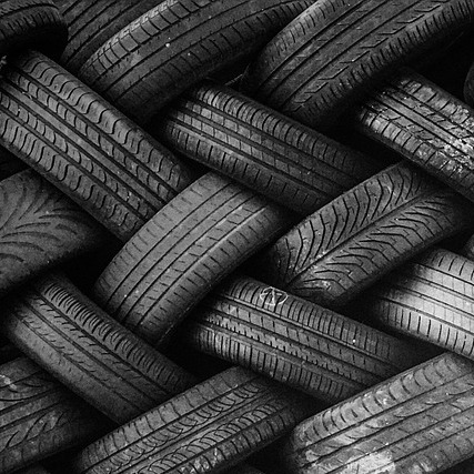 used tires stack